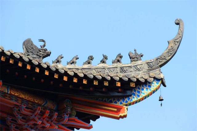 抬头才能看见的美飞檐